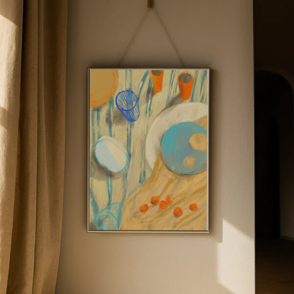 Kunstdruck „Tischkomposition 567“ – mediterrane Tischszene in Gelb, Blau und Orange. Lebendiges Poster für stilvolle Wanddeko in der Schweiz.